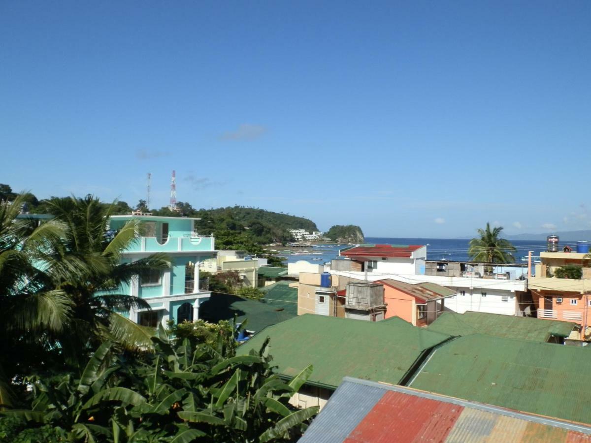 The Blue Pagong Aparthotel Puerto Galera Luaran gambar